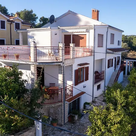 Dalero 3 By Interhome Daire *