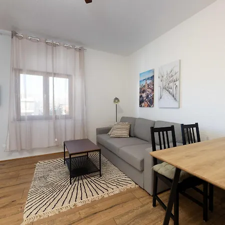 Dalero 3 By Interhome Daire